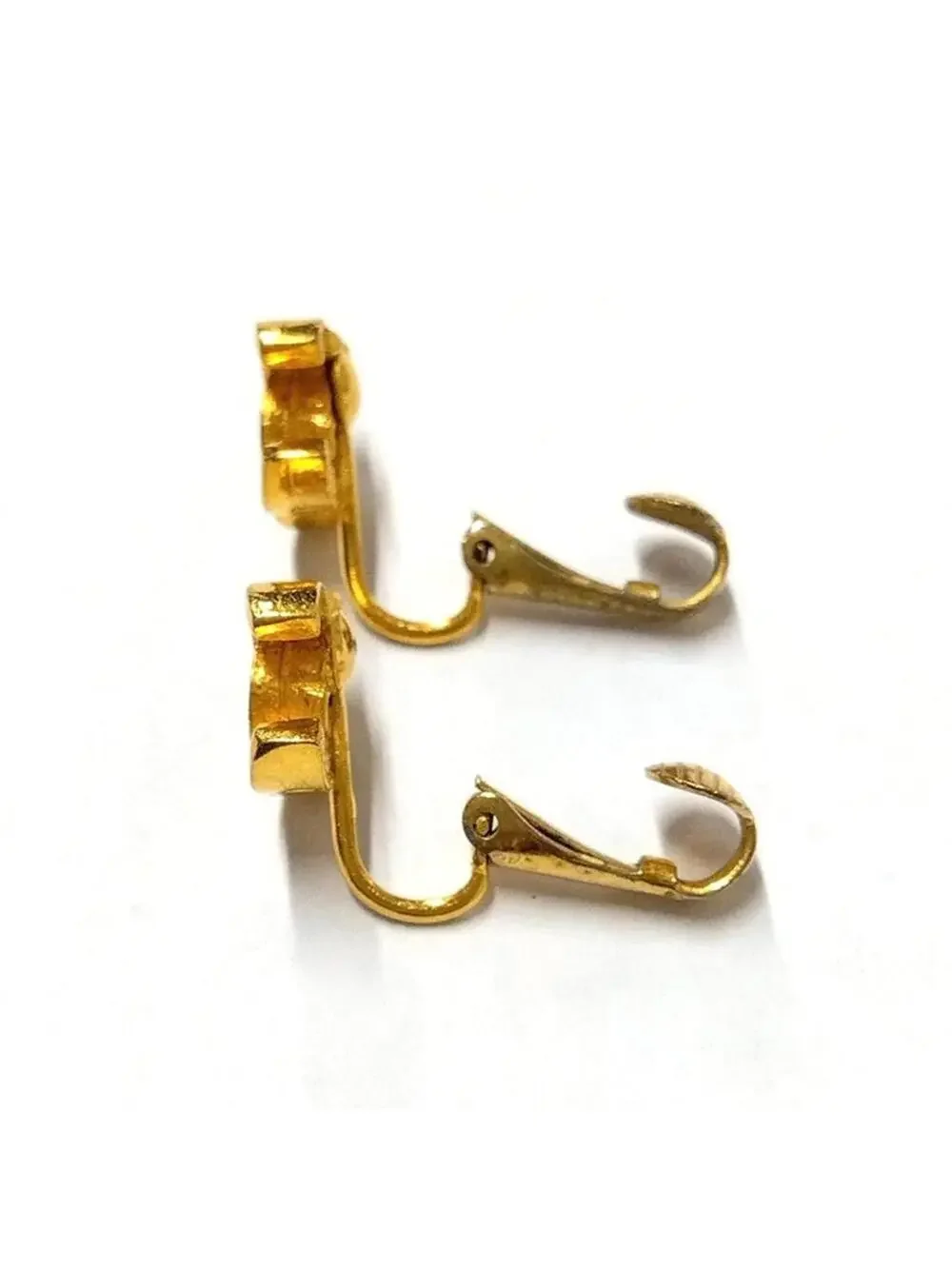 Chanel Cc Logo Clip-On Earrings Metal #299777C62B